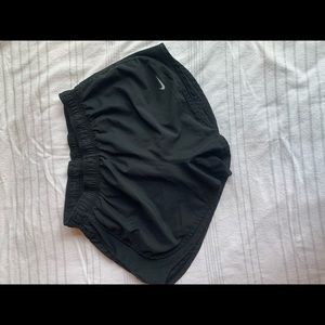 Nike women’s dry tempo shorts